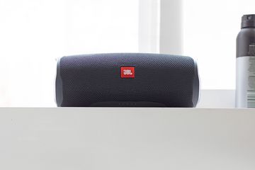 JBL Charge 4